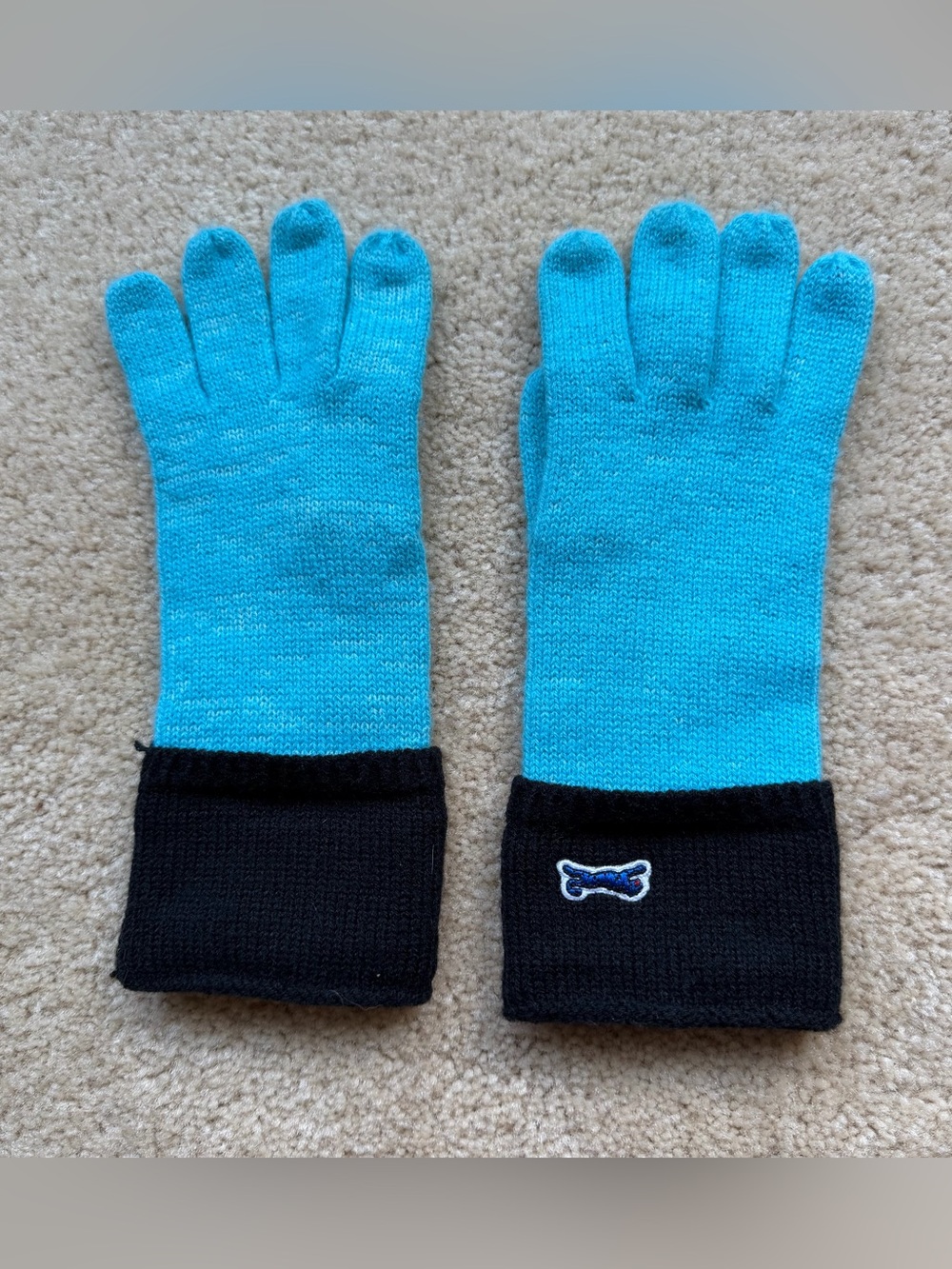 NWOT Le Tigre Womens Turquoise & Black Winter Gloves - Acrylic/Nylon Blend